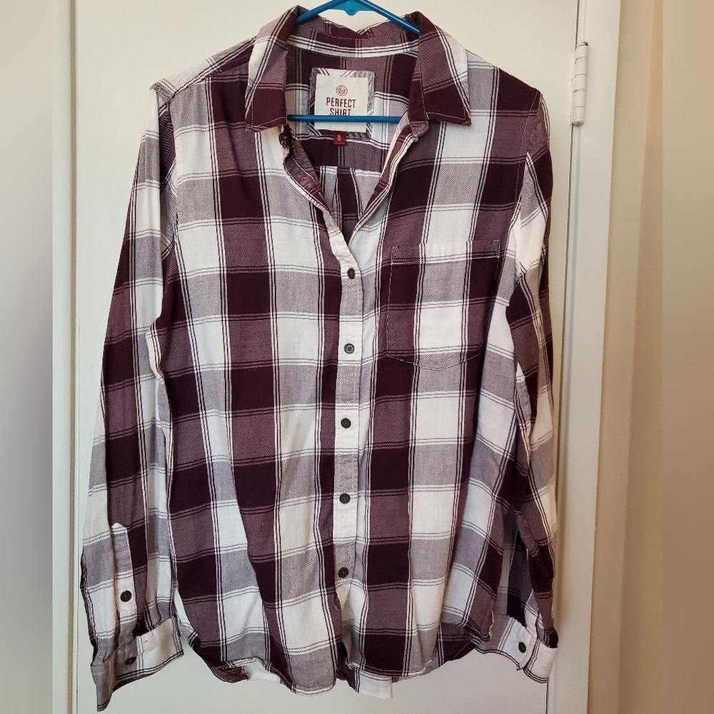 Women's long sleeve top